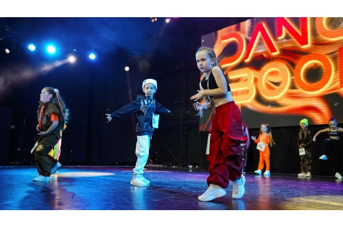 Dance Boom